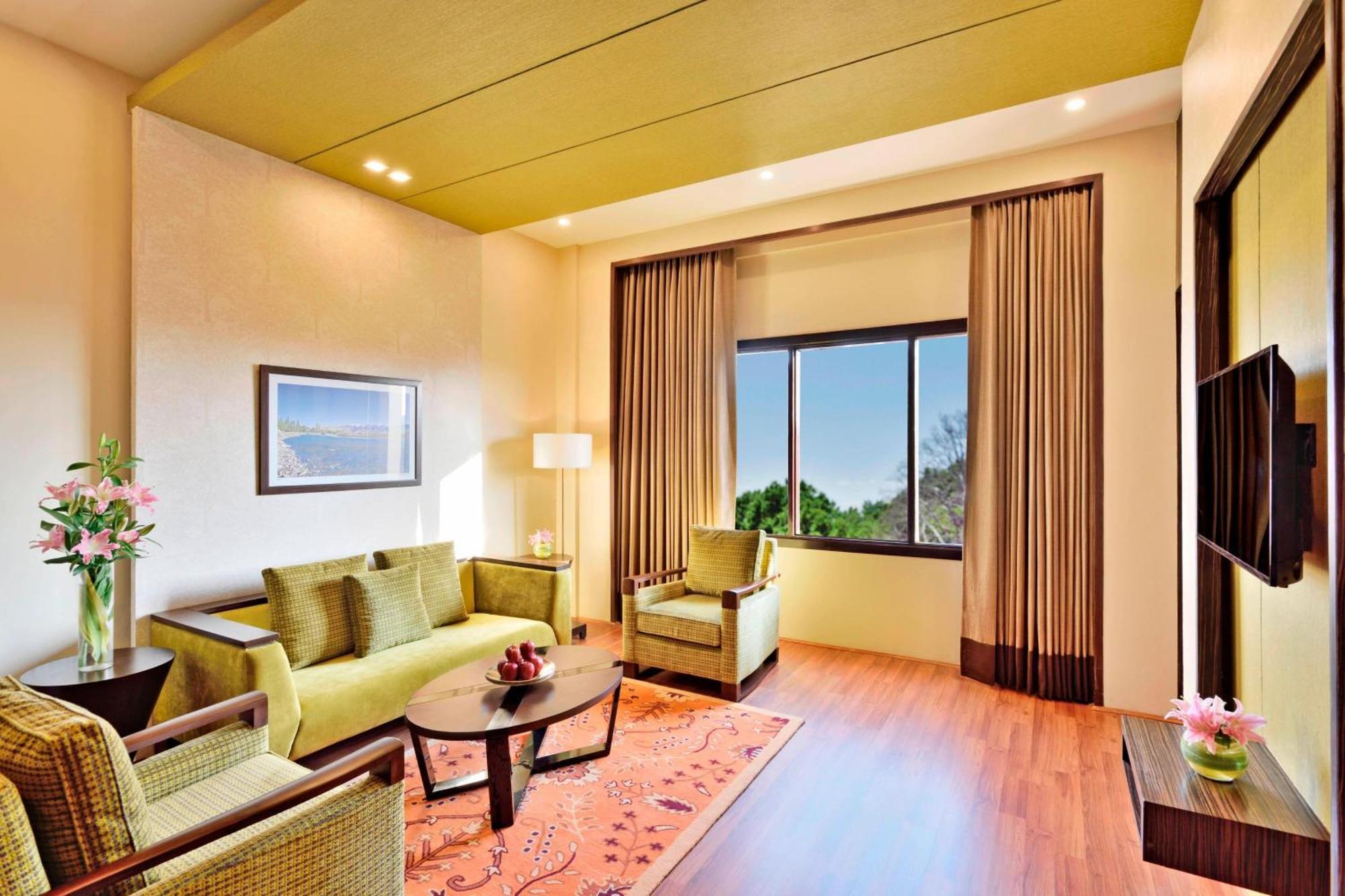 Four Points By Sheraton Srinagar Εξωτερικό φωτογραφία