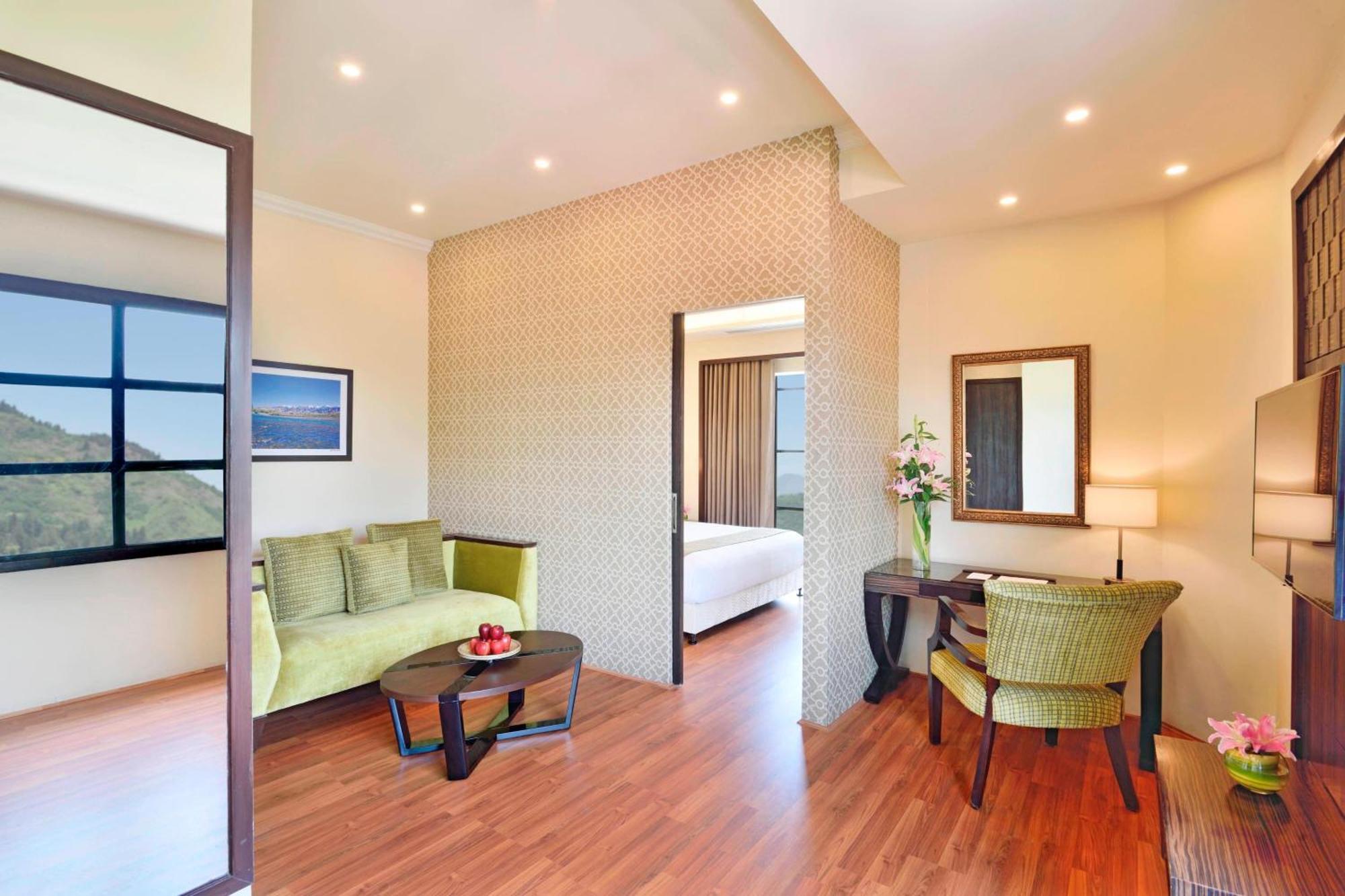 Four Points By Sheraton Srinagar Εξωτερικό φωτογραφία