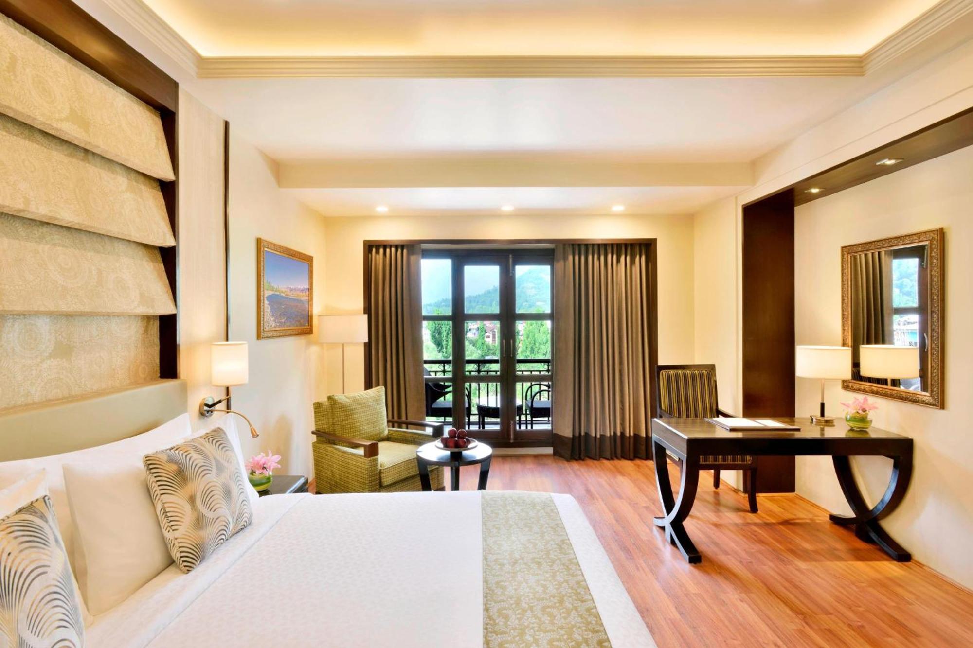 Four Points By Sheraton Srinagar Εξωτερικό φωτογραφία